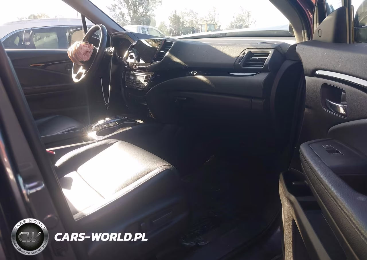 2020 Honda Pilot 2Wd Touring 8 Passenger VIN:5FNYF5H91LB005599 - 5