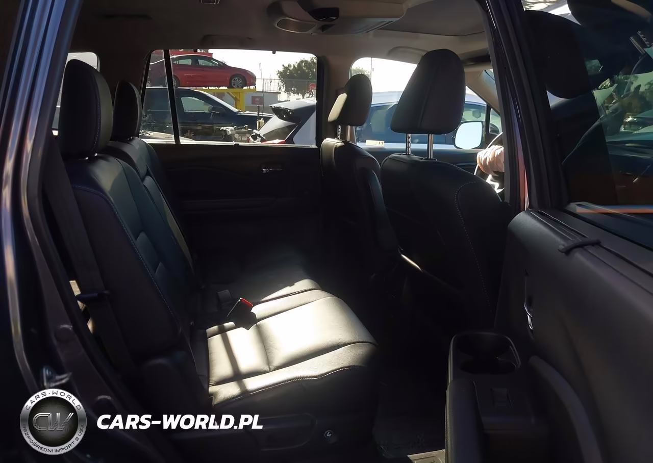 2020 Honda Pilot 2Wd Touring 8 Passenger VIN:5FNYF5H91LB005599 - 8