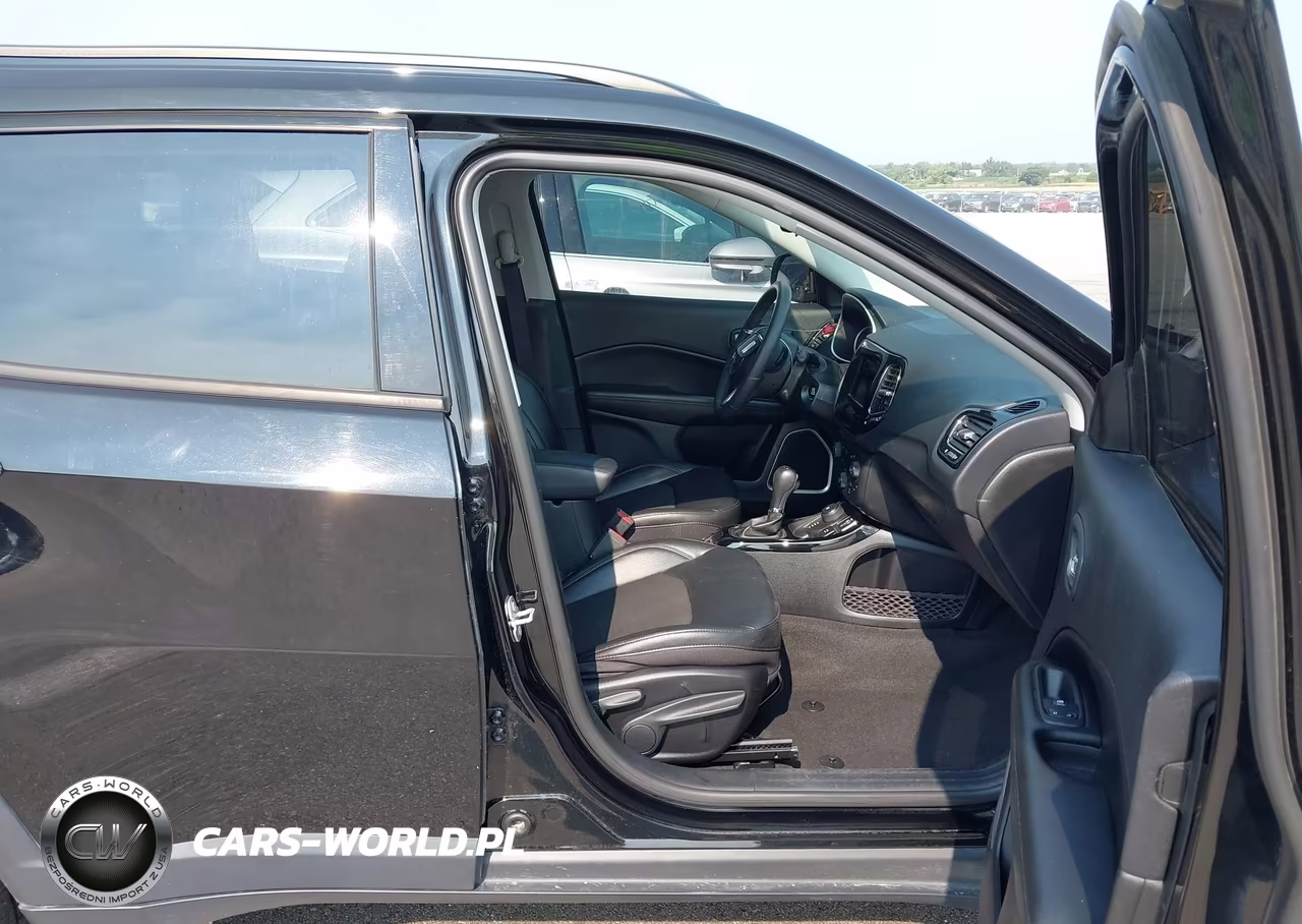 2021 Jeep Compass Altitude 4X4 VIN:3C4NJDBB3MT569720 - 5