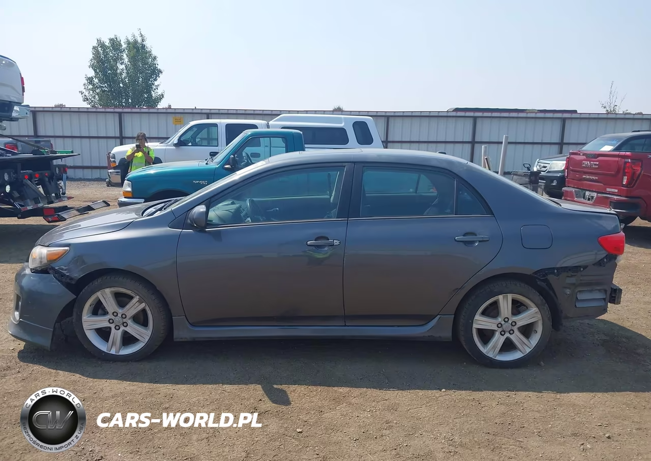 2013 Toyota Corolla S VIN:2T1BU4EE8DC086744 - 15