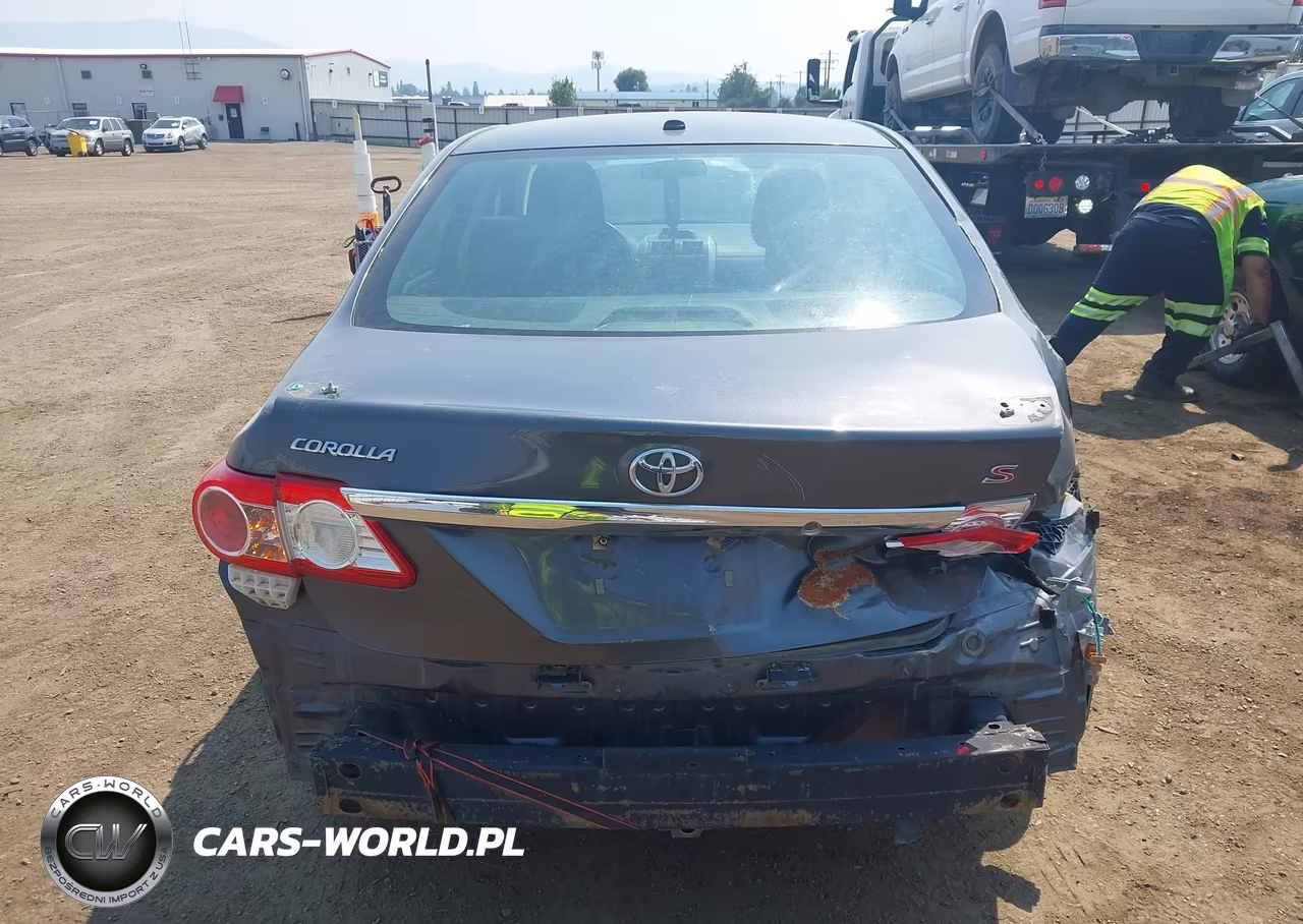 2013 Toyota Corolla S VIN:2T1BU4EE8DC086744 - 17