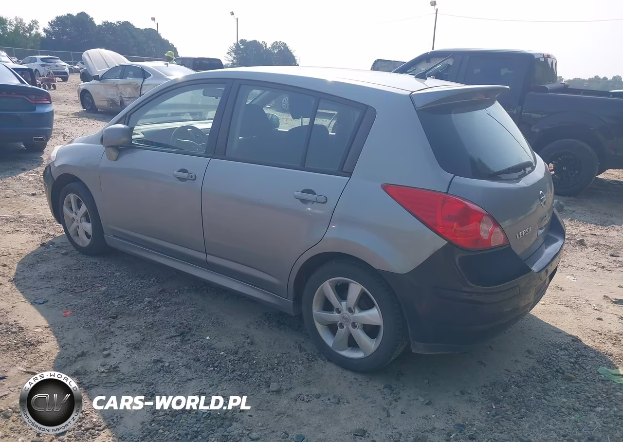 2010 Nissan Versa 1.8Sl VIN:3N1BC1CP2AL377807 - 3