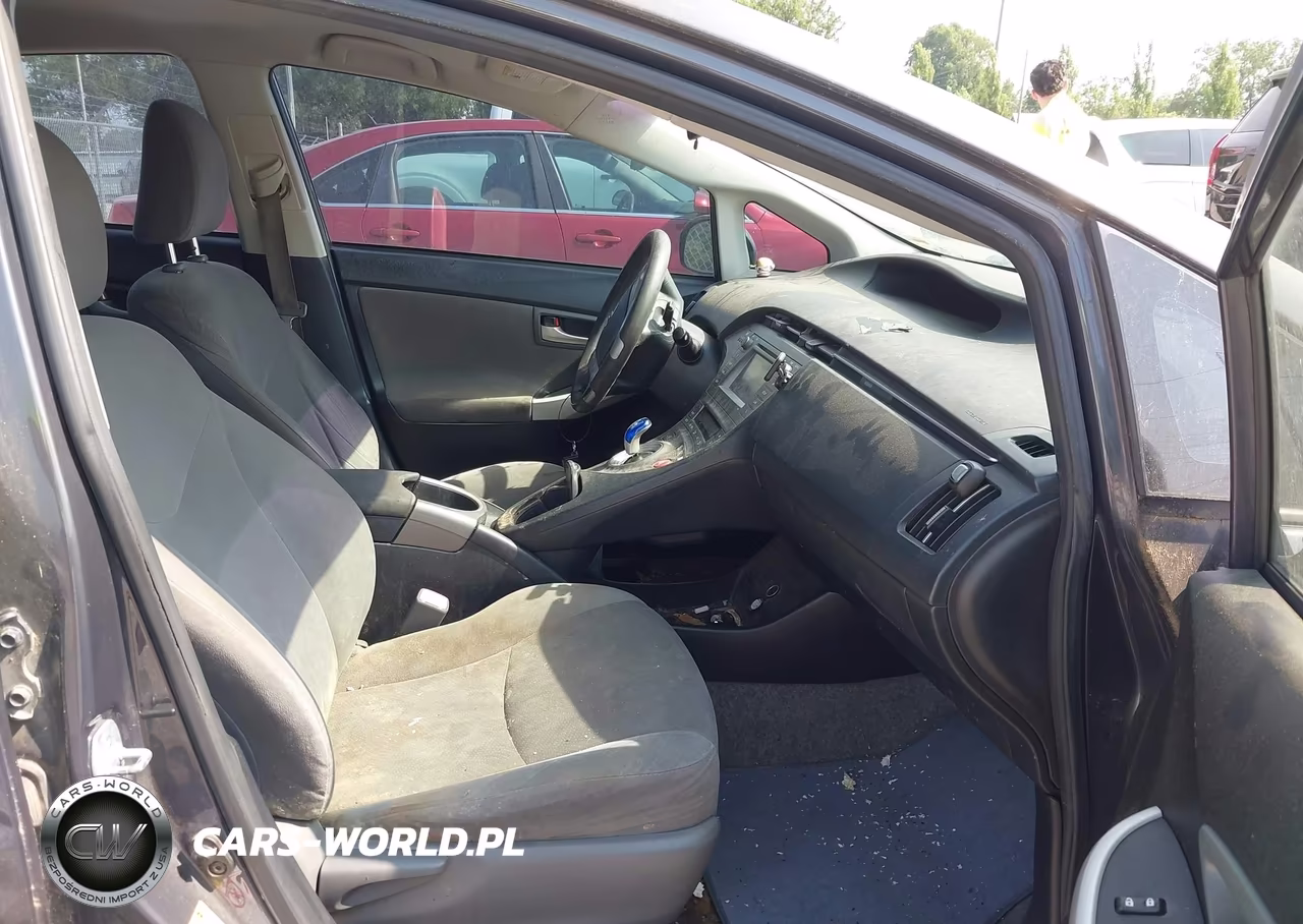 2013 Toyota Prius VIN:JTDKN3DU5D5559335 - 5
