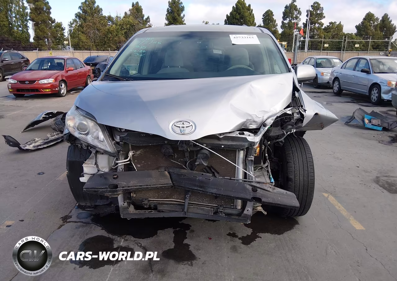 2011 Toyota Sienna Le V6 VIN:5TDKK3DC8BS121478 - 13