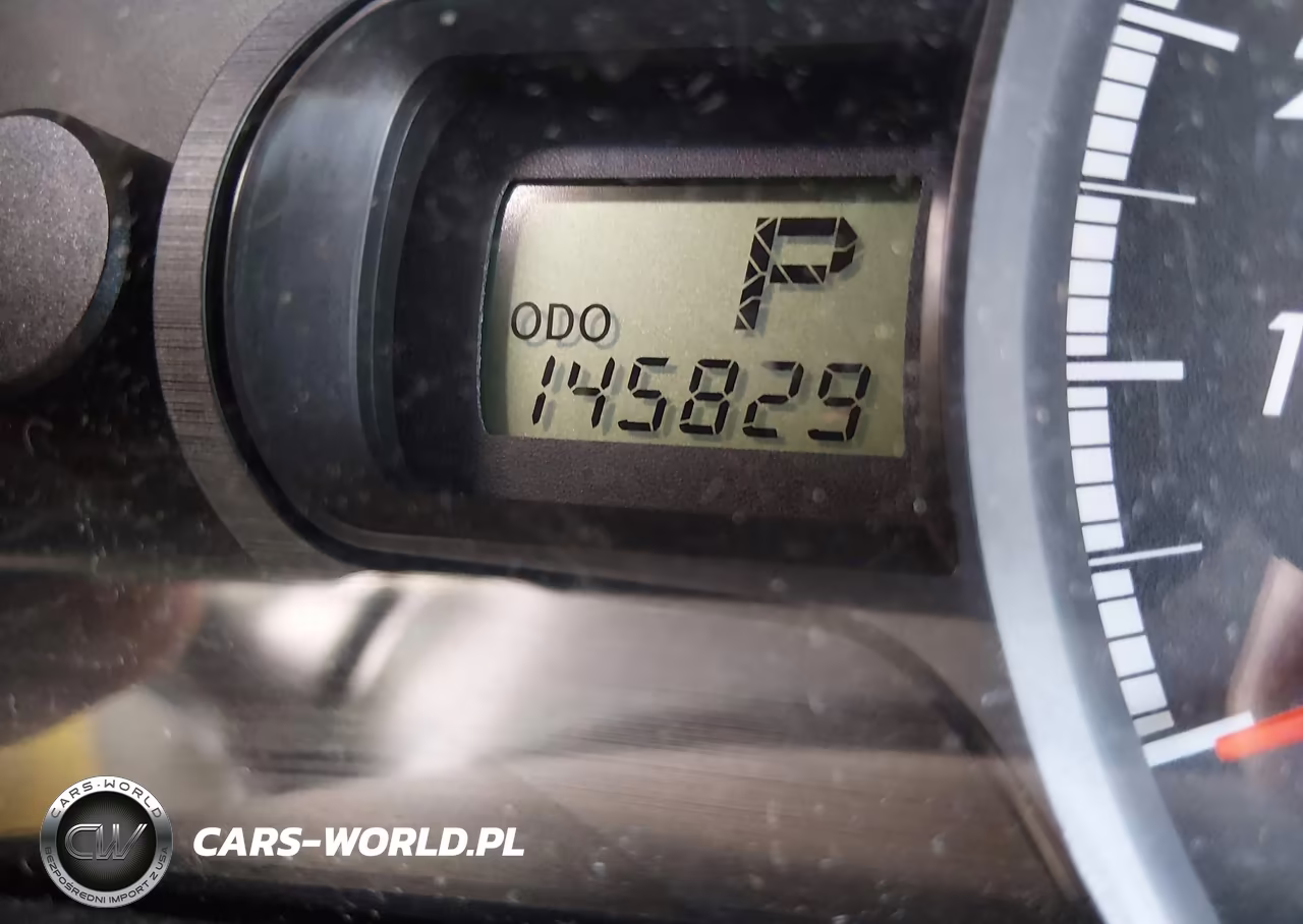 2011 Toyota Sienna Le V6 VIN:5TDKK3DC8BS121478 - 16