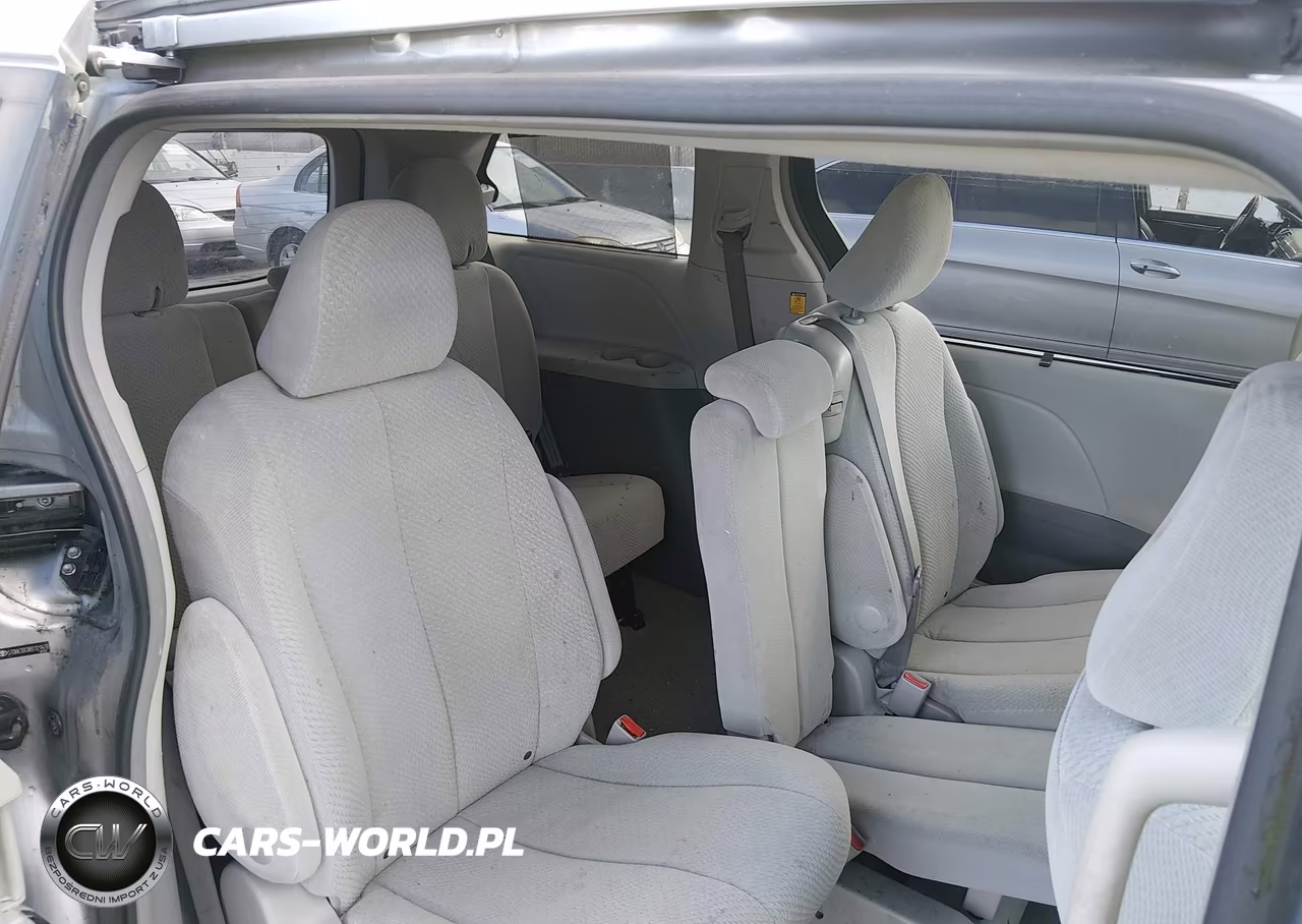 2011 Toyota Sienna Le V6 VIN:5TDKK3DC8BS121478 - 8