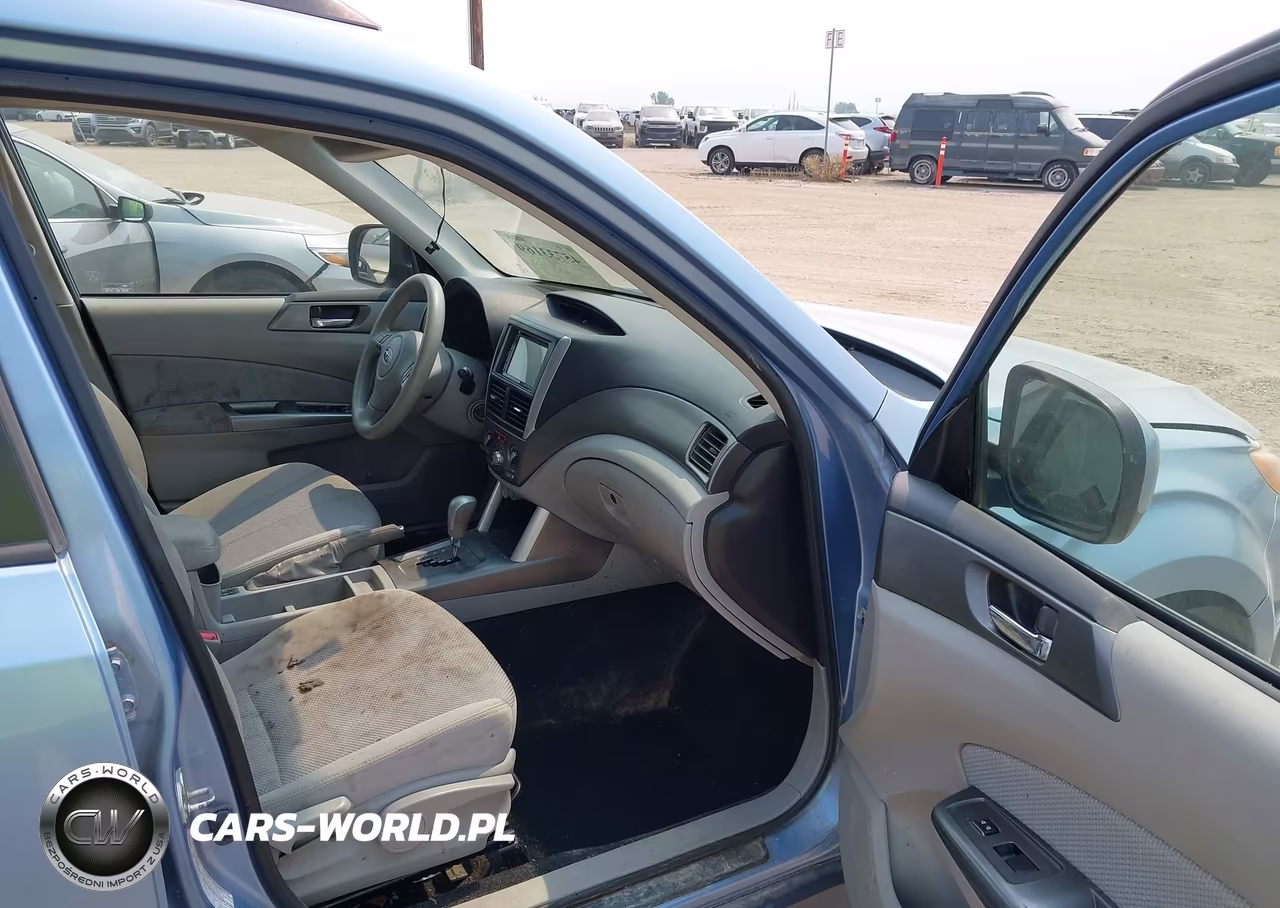 2012 Subaru Forester 2.5X Premium VIN:JF2SHADC3CH404106 - 5