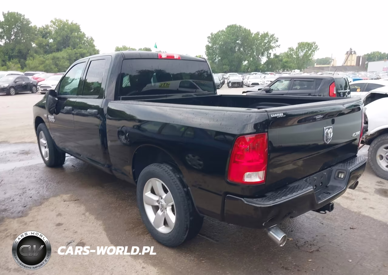 2015 Ram 1500 Express VIN:1C6RR7FT4FS600080 - 3