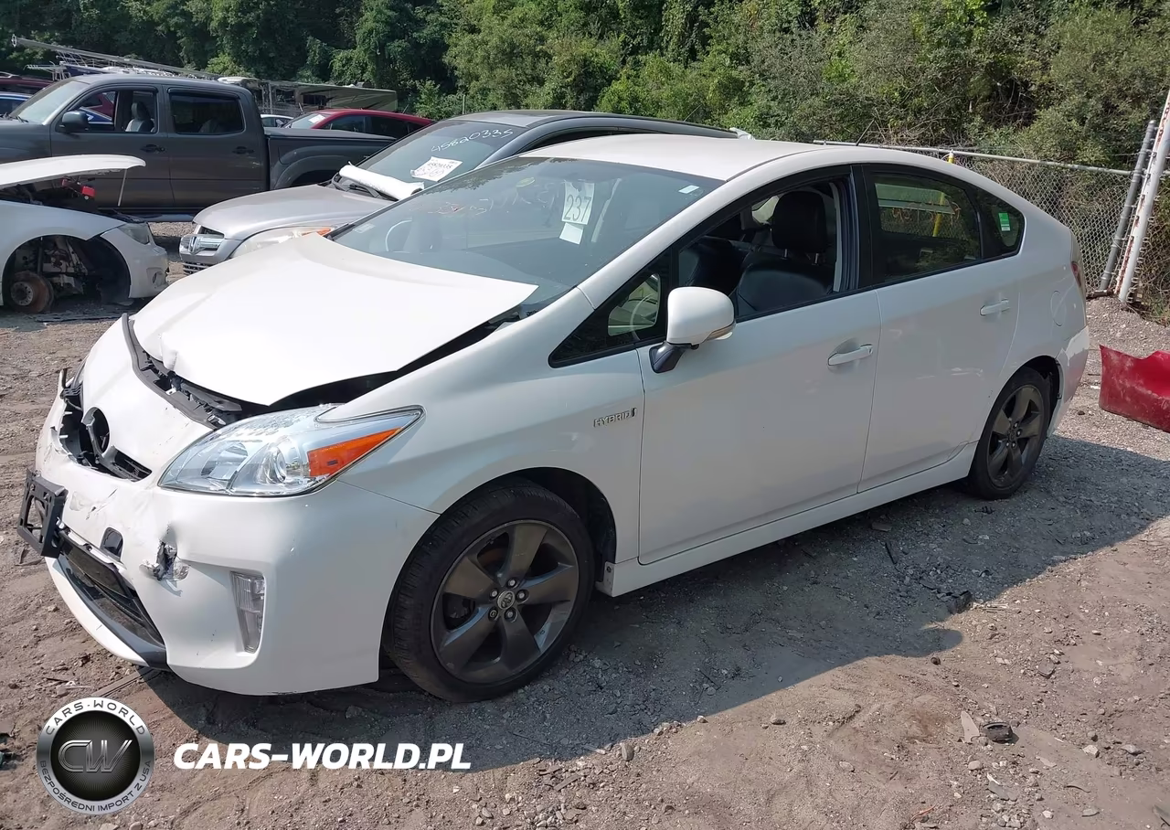 2015 Toyota Prius Persona Series Special Edition VIN:JTDKN3DU6F0397389 - 2