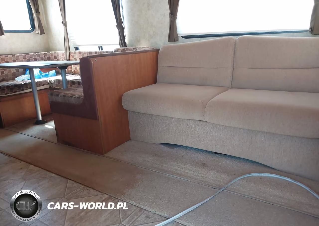 2010 Starcraft Travel Trailer VIN:1SABS0BR3A18M5087 - 13