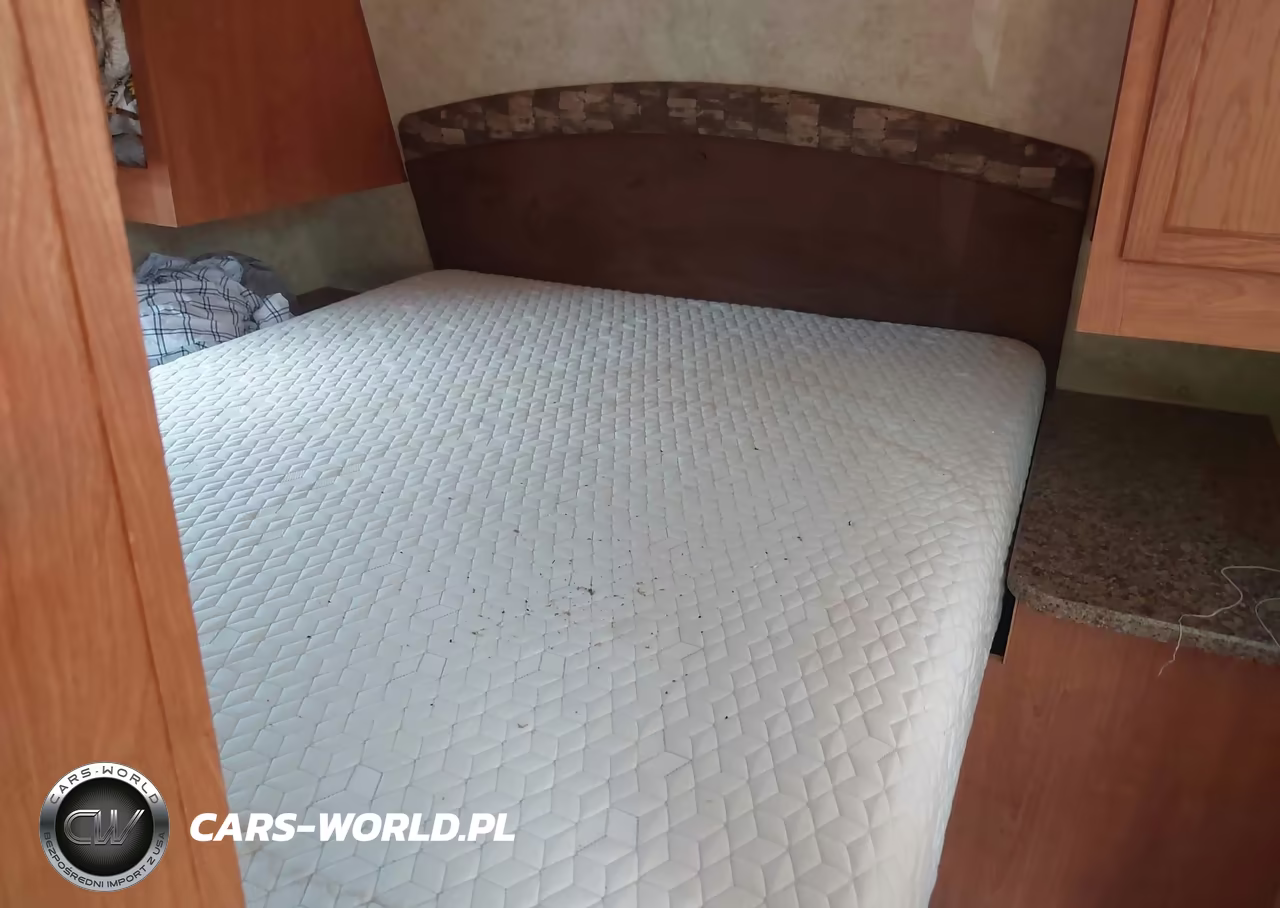 2010 Starcraft Travel Trailer VIN:1SABS0BR3A18M5087 - 5