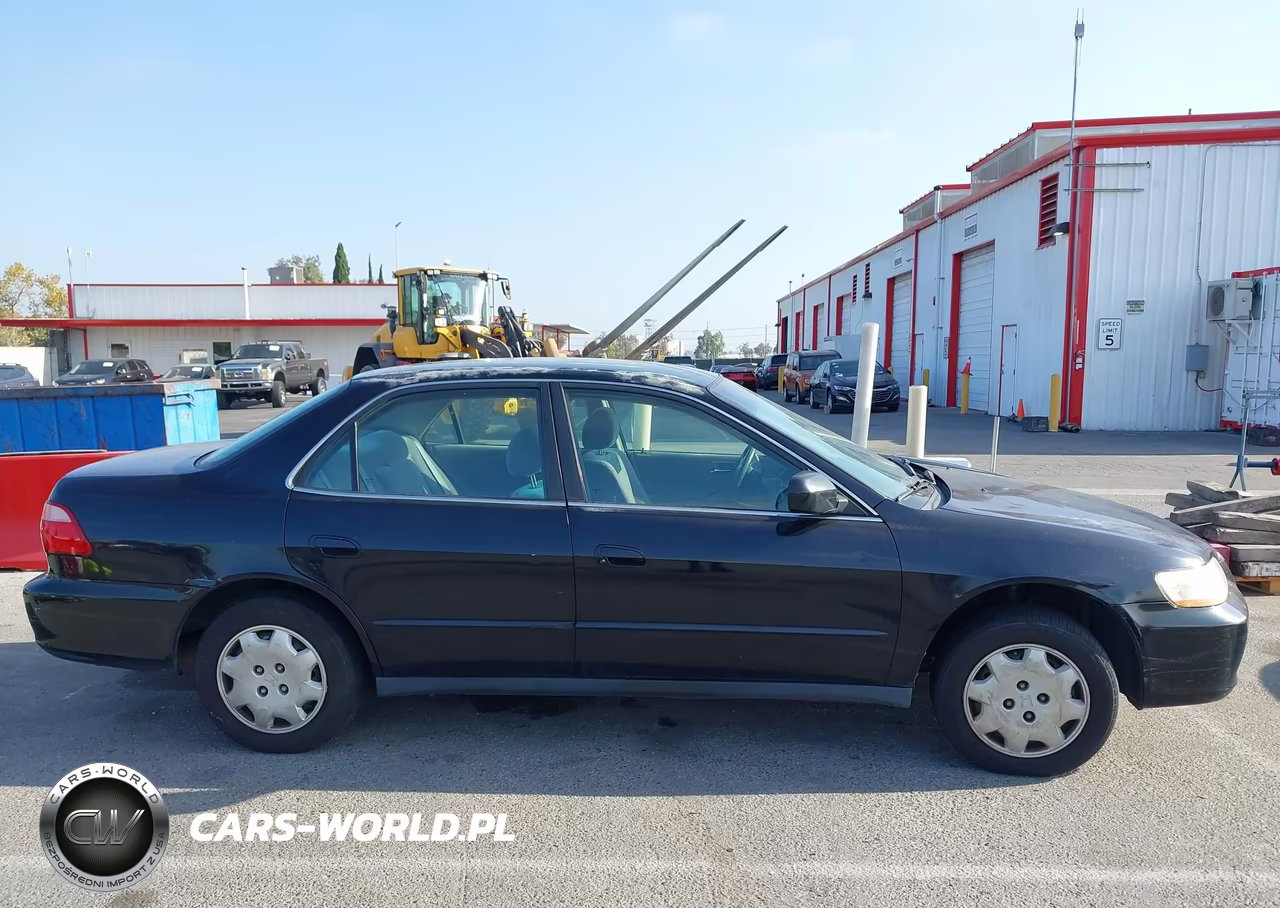 2000 Honda Accord 2.3 Lx VIN:1HGCG6655YA151454 - 13