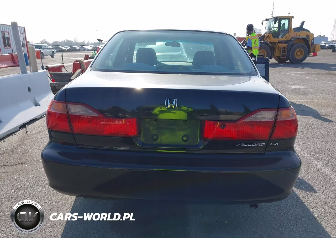2000 Honda Accord 2.3 Lx VIN:1HGCG6655YA151454 - 16