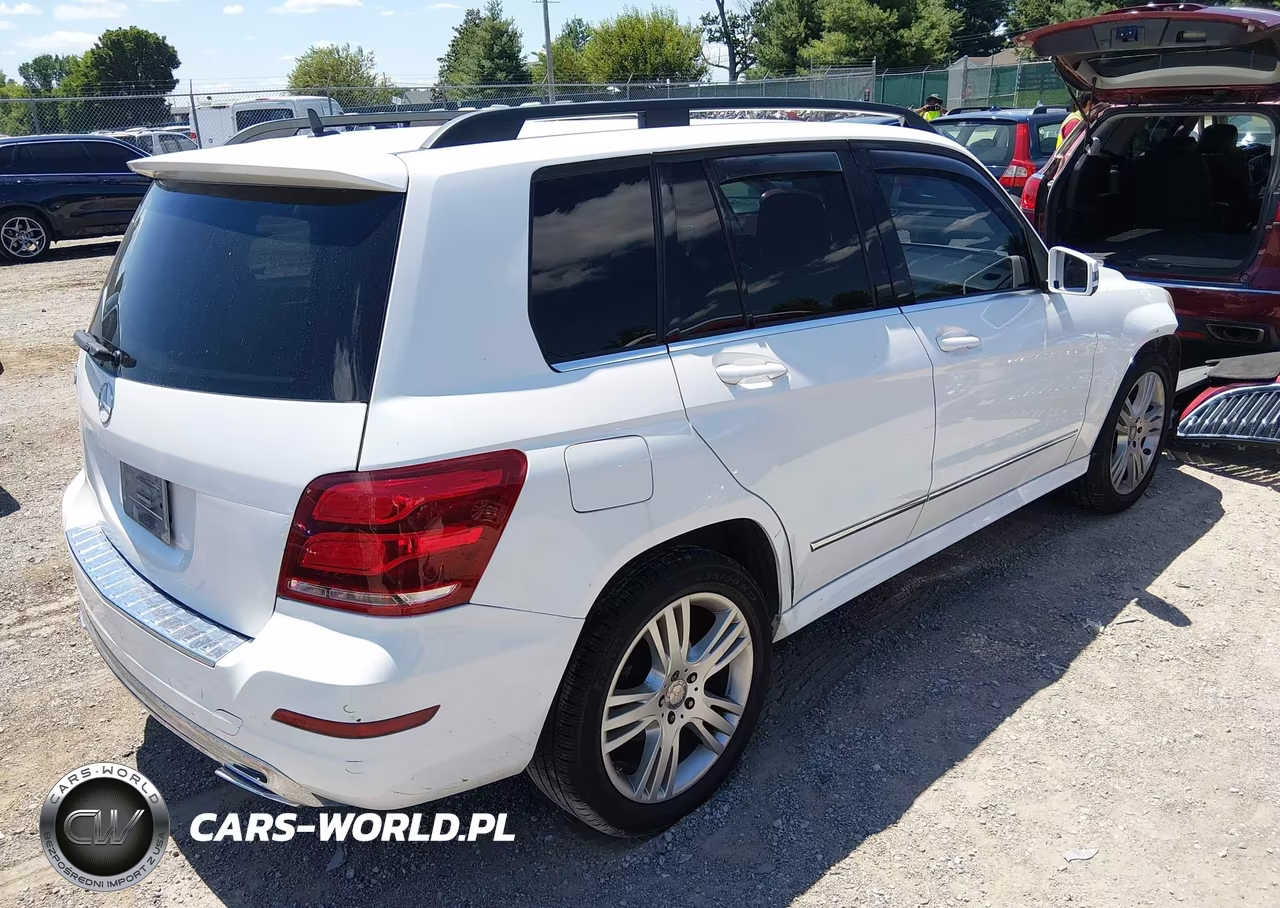 2015 Mercedes-Benz Glk 350 VIN:WDCGG5HB6FG397642 - 4