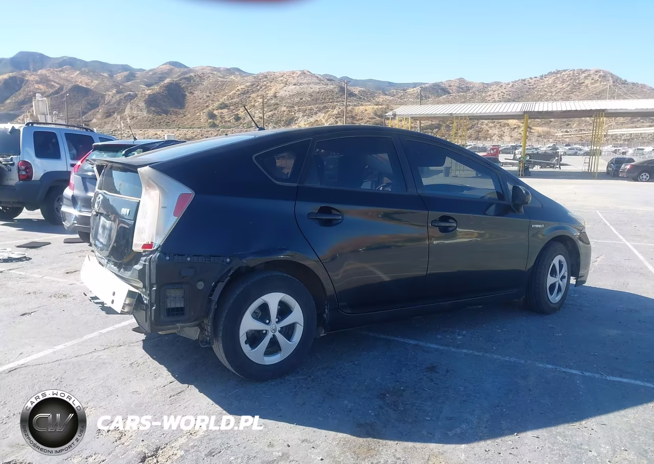 2012 Toyota Prius Two VIN:JTDKN3DU3C1489579 - 4