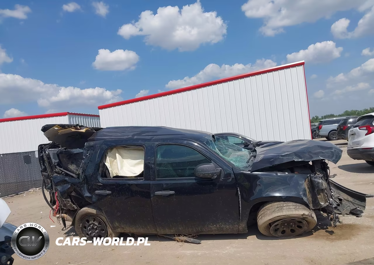 2014 Chevrolet Tahoe Commercial VIN:1GNLC2E08ER180511 - 12