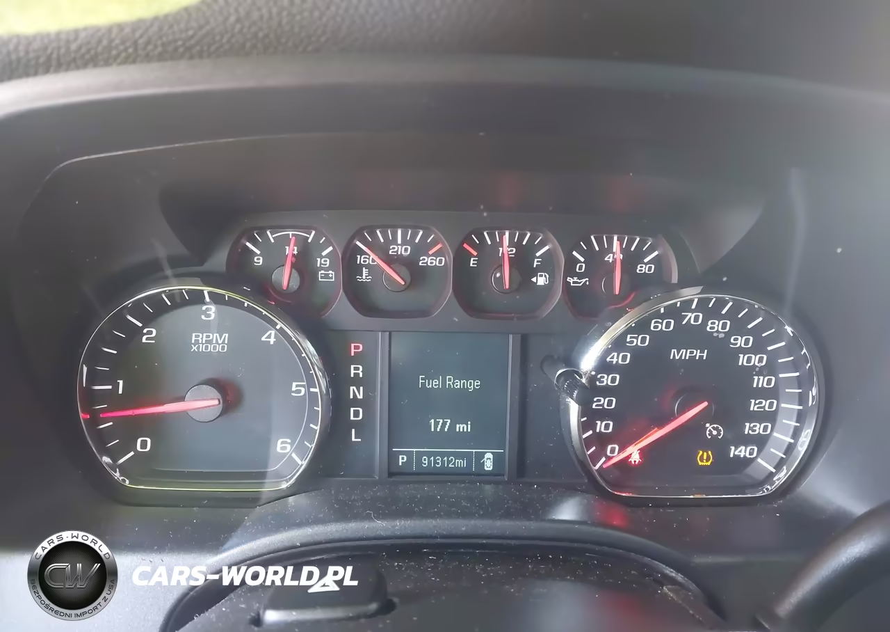 2018 Chevrolet Silverado 1500 Custom VIN:3GCPCPECXJG609921 - 7