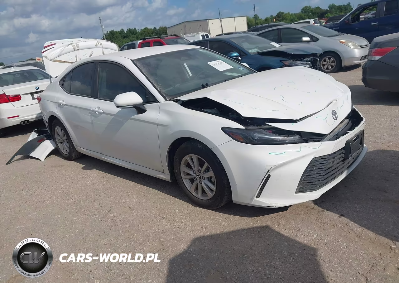 2025 Toyota Camry Le