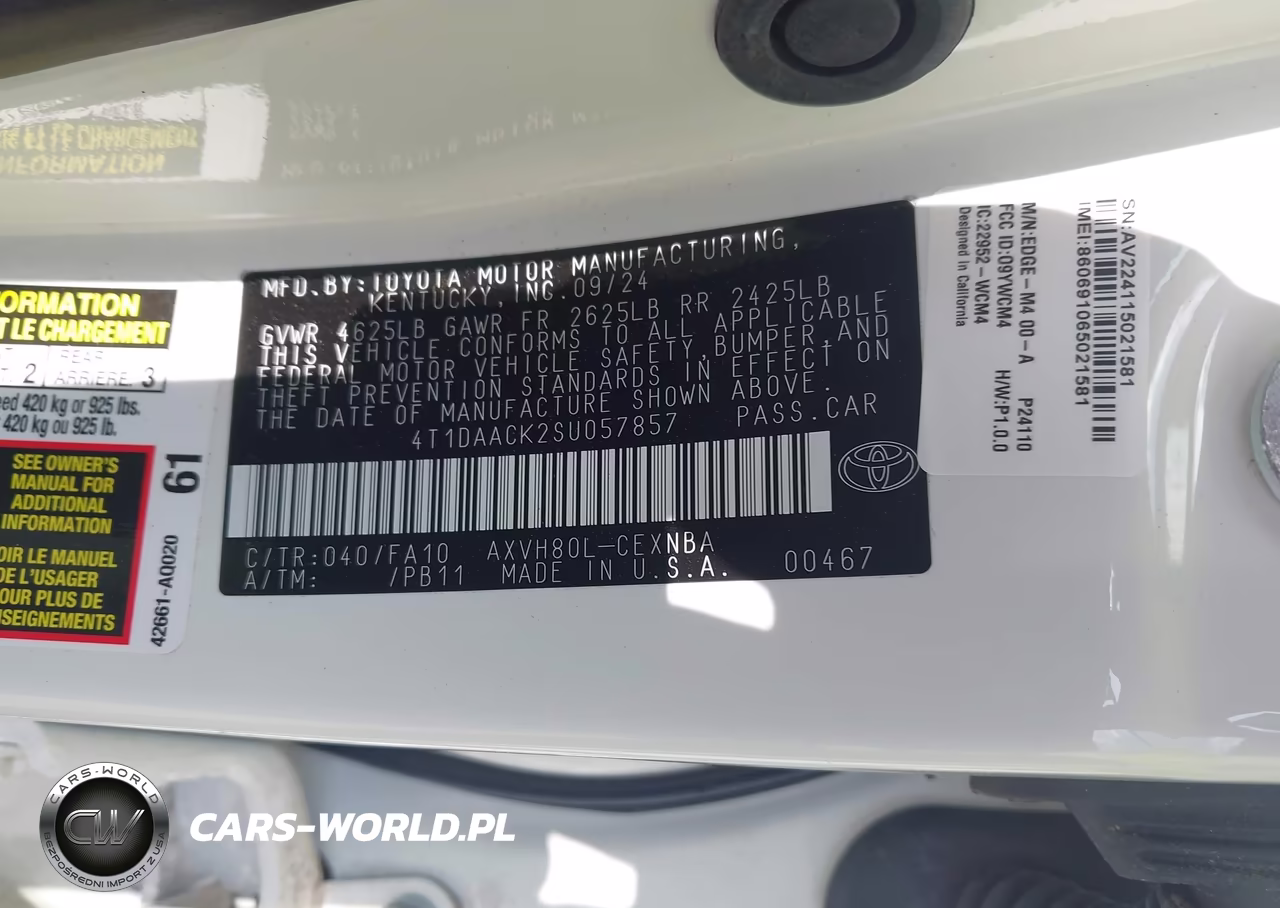 2025 Toyota Camry Le VIN:4T1DAACK2SU057857 - 9