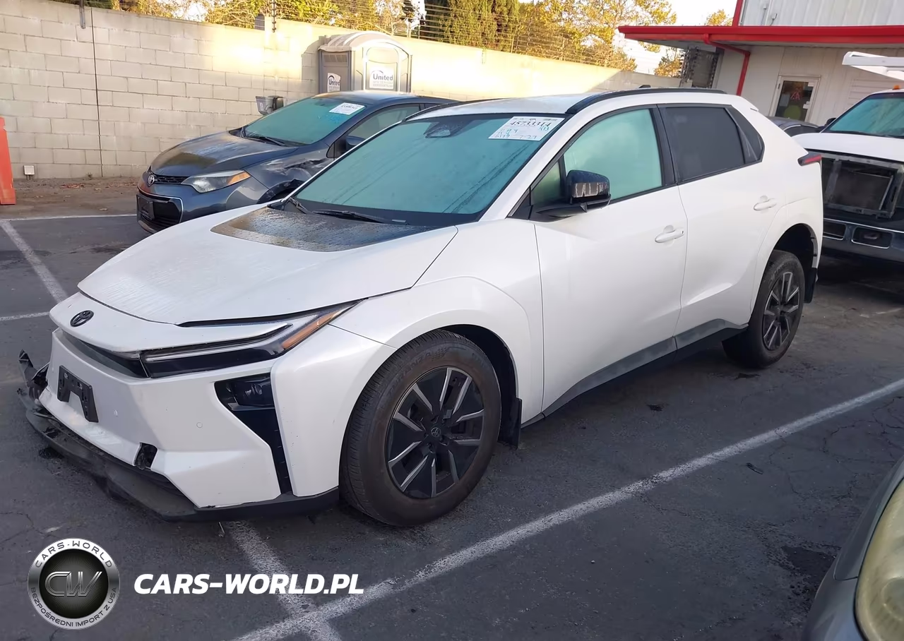 2026 Toyota Bz Xle Plus VIN:JTMBCAEB1TA004475 - 2