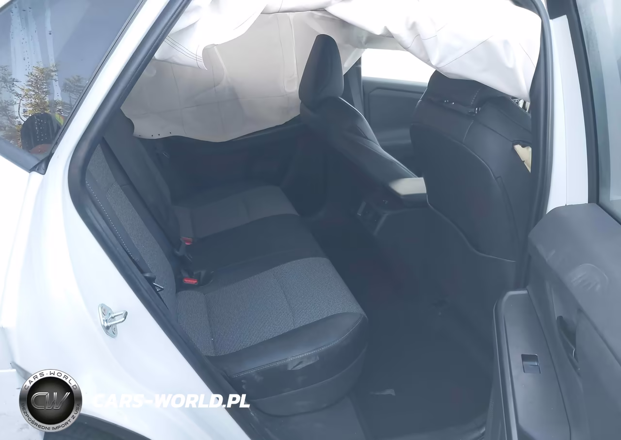 2026 Toyota Bz Xle Plus VIN:JTMBCAEB1TA004475 - 8
