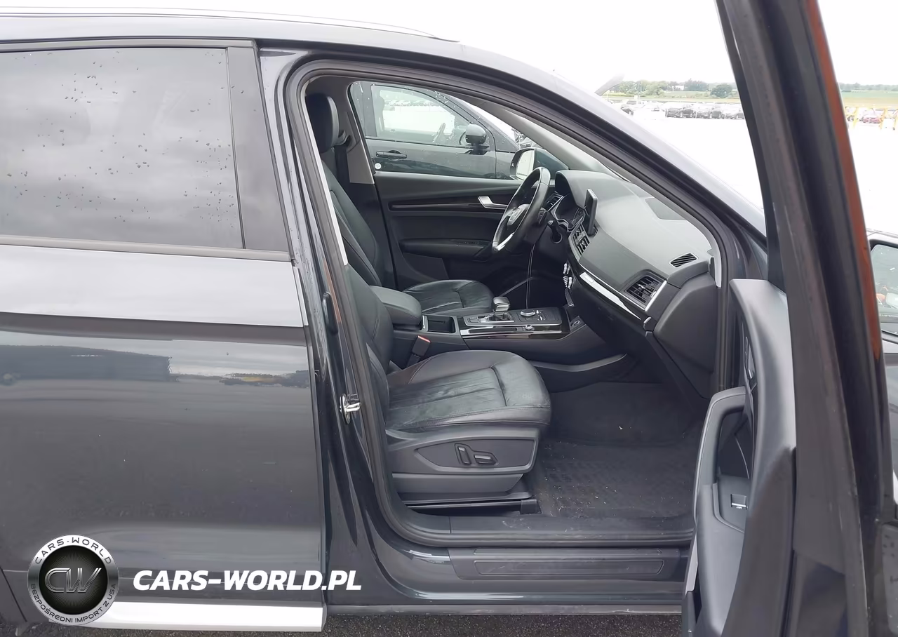 2018 Audi Q5 2.0T Premium-2.0T Tech Premium VIN:WA1ANAFY7J2077568 - 5