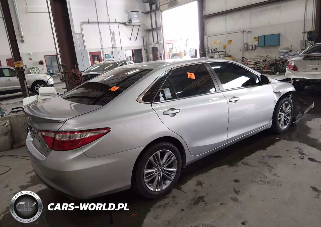 2017 Toyota Camry Se VIN:4T1BF1FK6HU805006 - 4