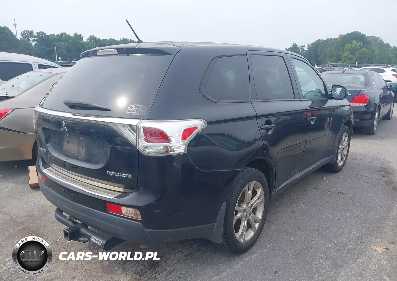 2014 Mitsubishi Outlander Se VIN:JA4AD3A38EZ010064 - 4