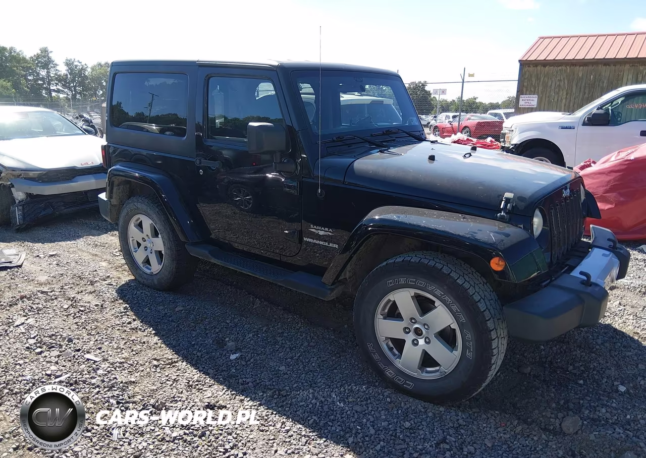 2012 Jeep Wrangler Sahara – zdjęcie 1 z 16