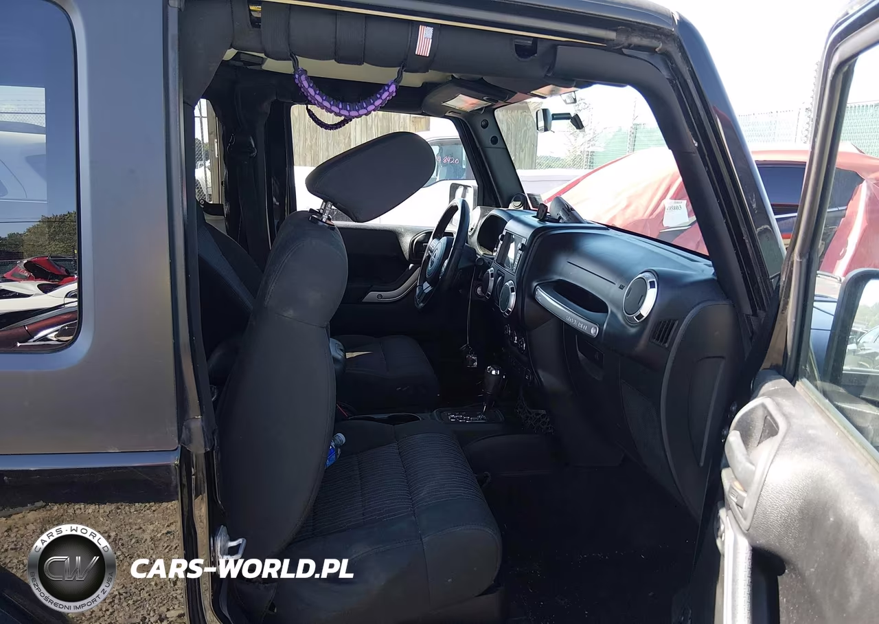 2012 Jeep Wrangler Sahara VIN:1C4AJWBG7CL125725 - 5