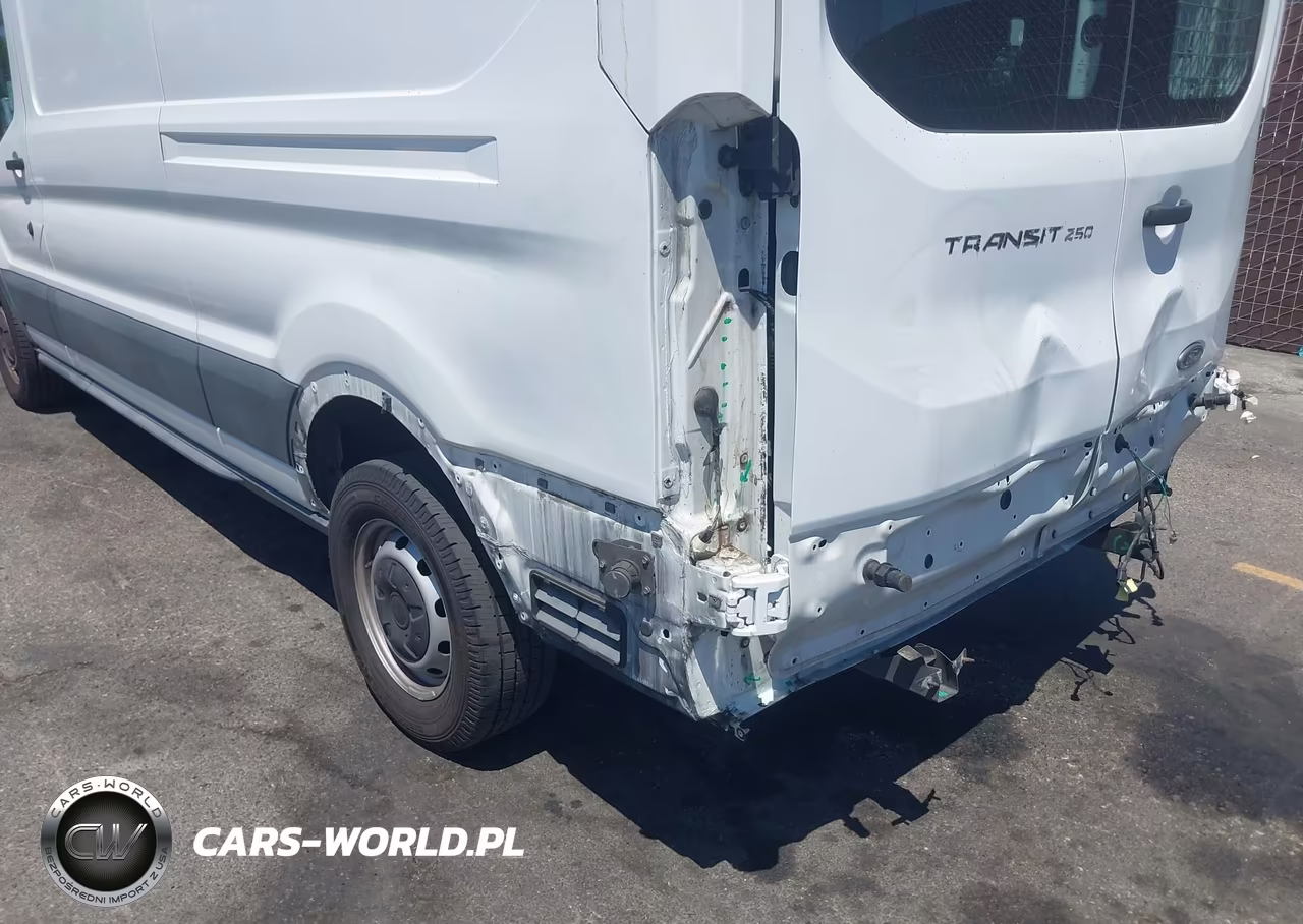 2016 Ford Transit-250 VIN:1FTYR2CM2GKB50550 - 18