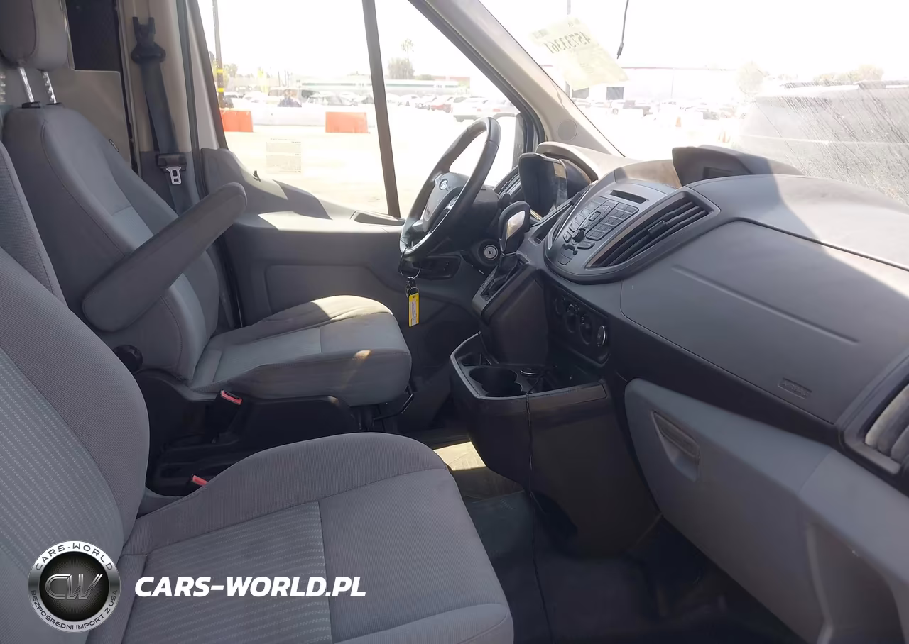 2016 Ford Transit-250 VIN:1FTYR2CM2GKB50550 - 5