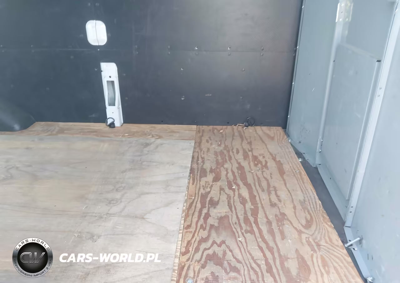 2016 Ford Transit-250 VIN:1FTYR2CM2GKB50550 - 8