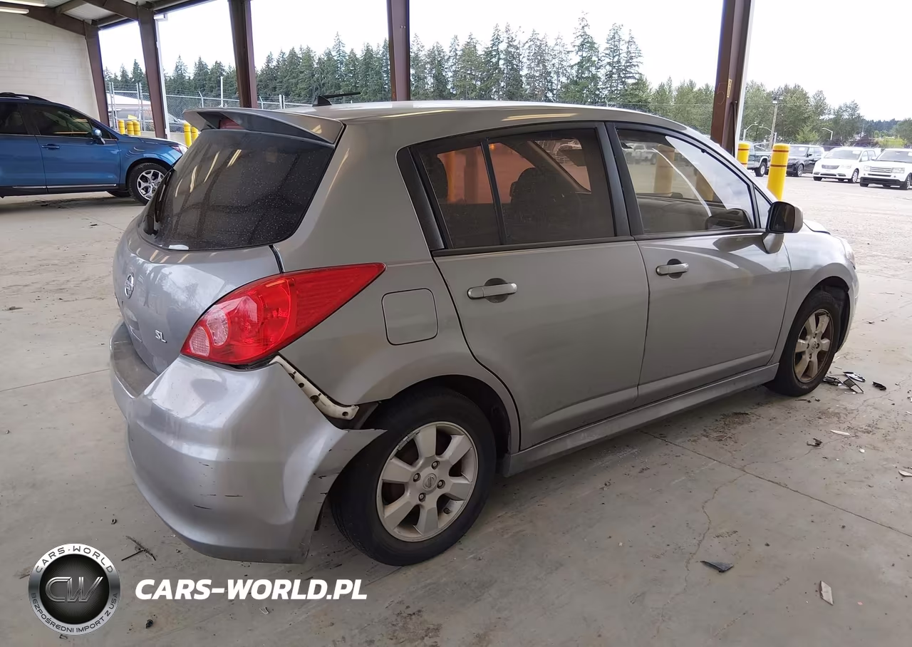 2010 Nissan Versa 1.8Sl VIN:3N1BC1CP9AL366206 - 4