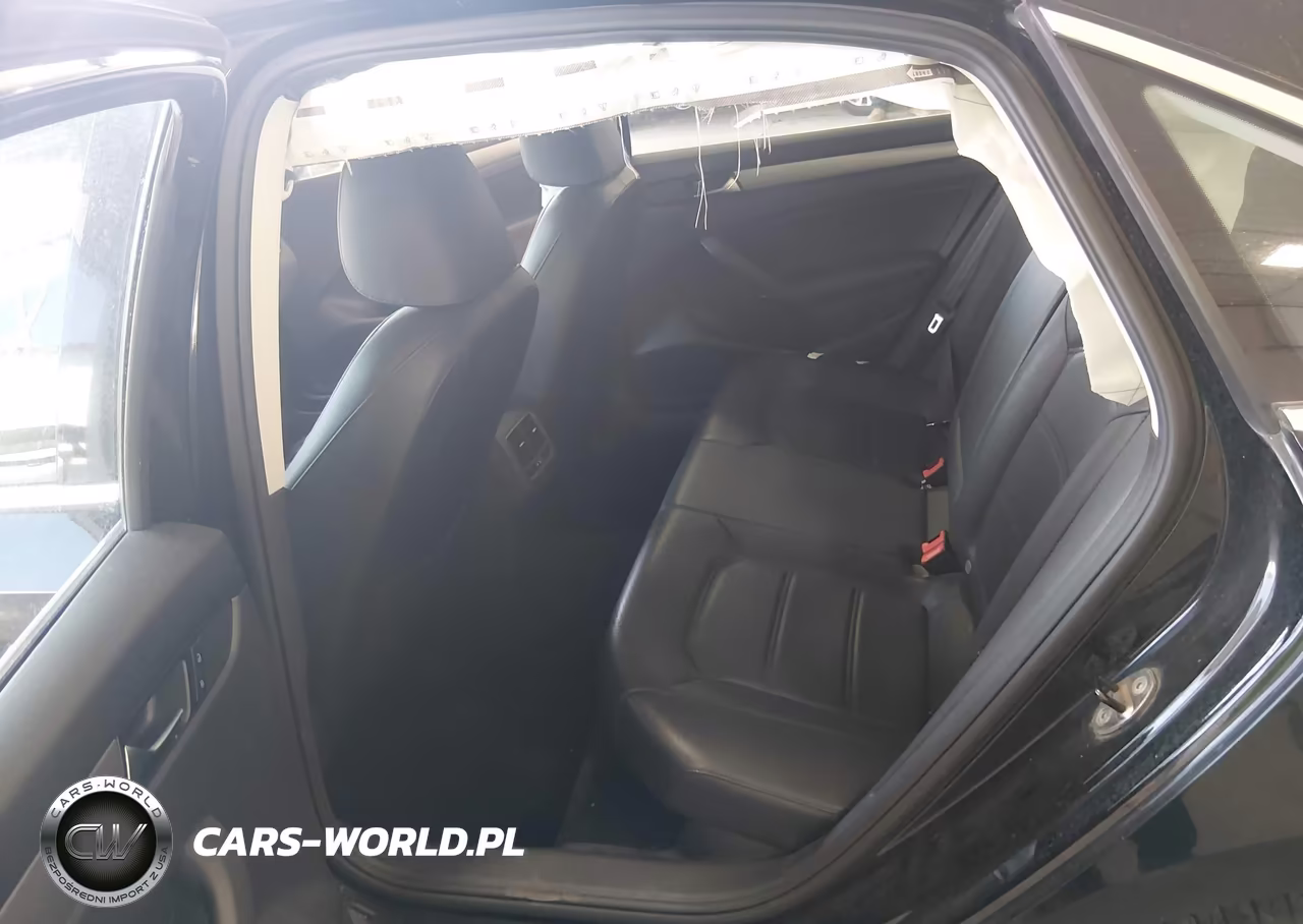 2014 Volkswagen Passat Se VIN:1VWBH7A3XEC045792 - 8