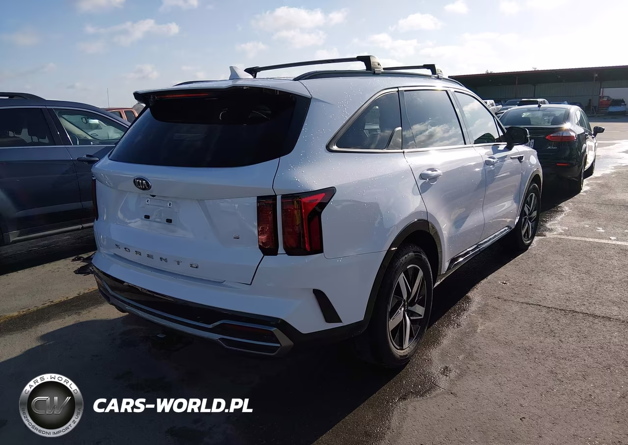 2021 Kia Sorento S VIN:5XYRL4LC3MG052685 - 4