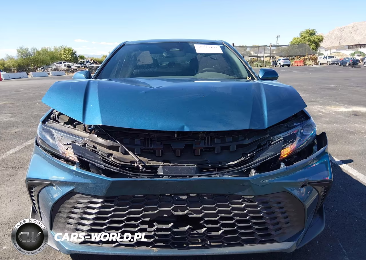 2026 Toyota Camry Se VIN:4T1DAACK3TU657627 - 12