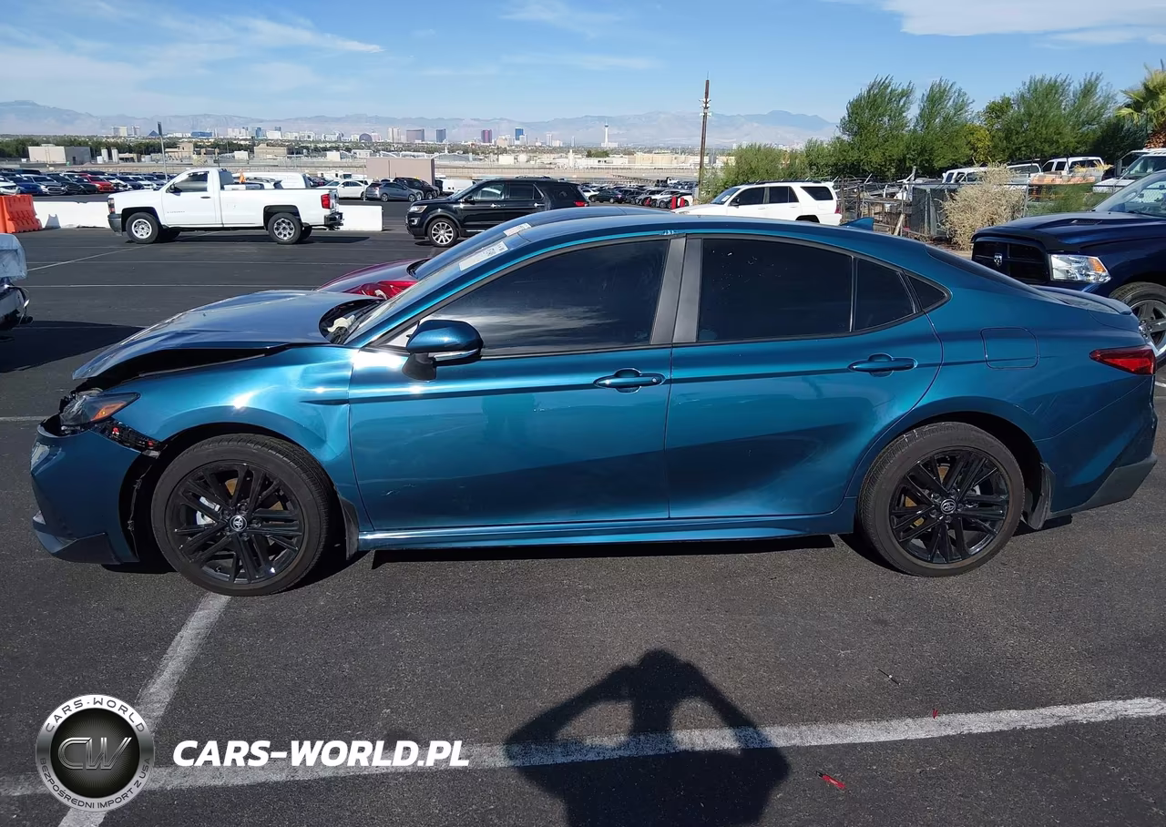 2026 Toyota Camry Se VIN:4T1DAACK3TU657627 - 14