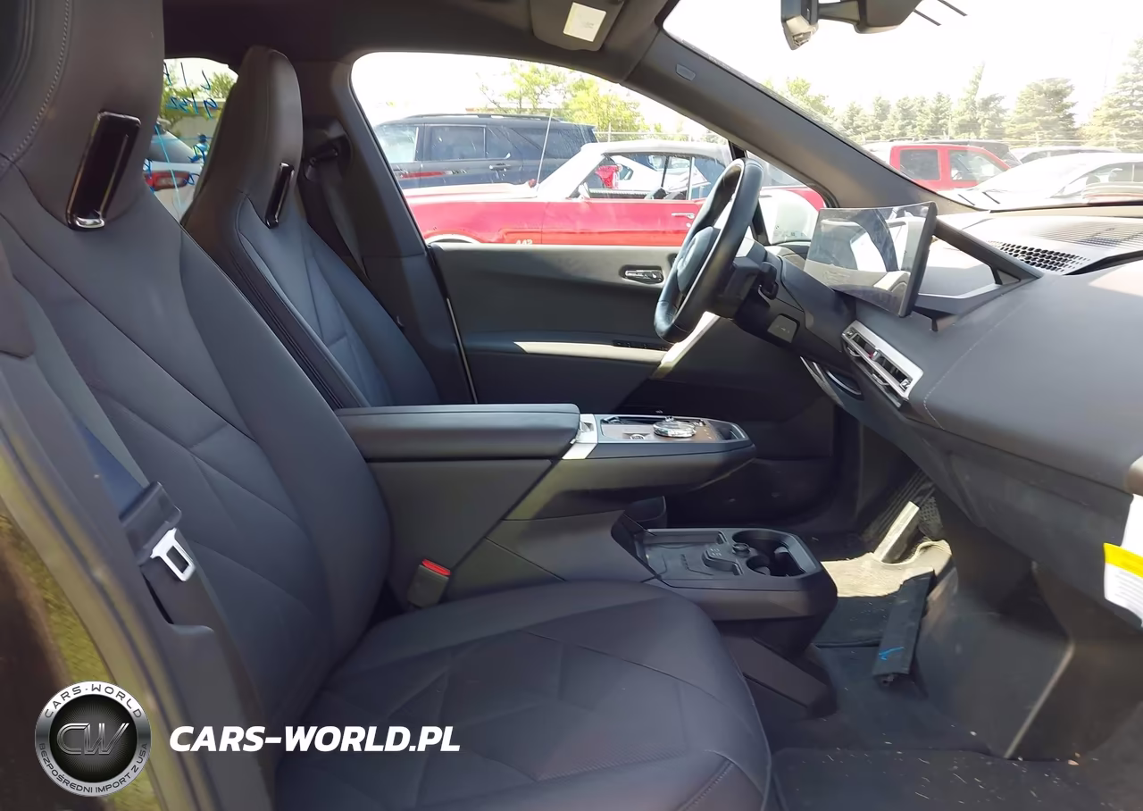 2023 BMW Ix xDrive50 VIN:WB523CF04PCM48450 - 5