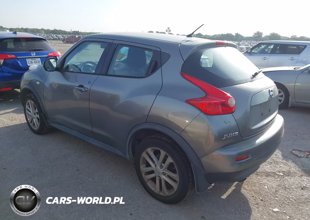 2014 Nissan Juke S VIN:JN8AF5MV0ET363091 - 3