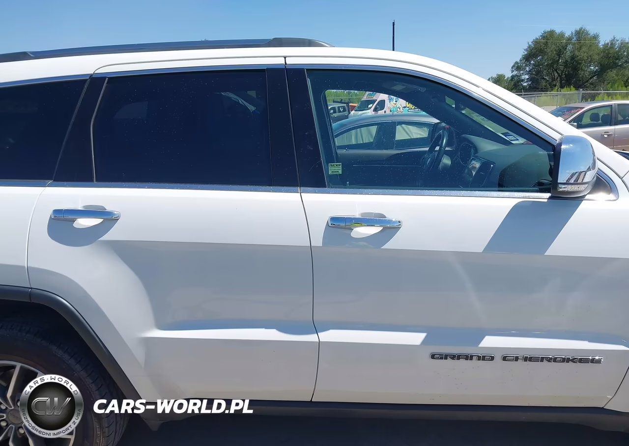 2019 Jeep Grand Cherokee Limited 4X4 VIN:1C4RJFBG6KC856616 - 13