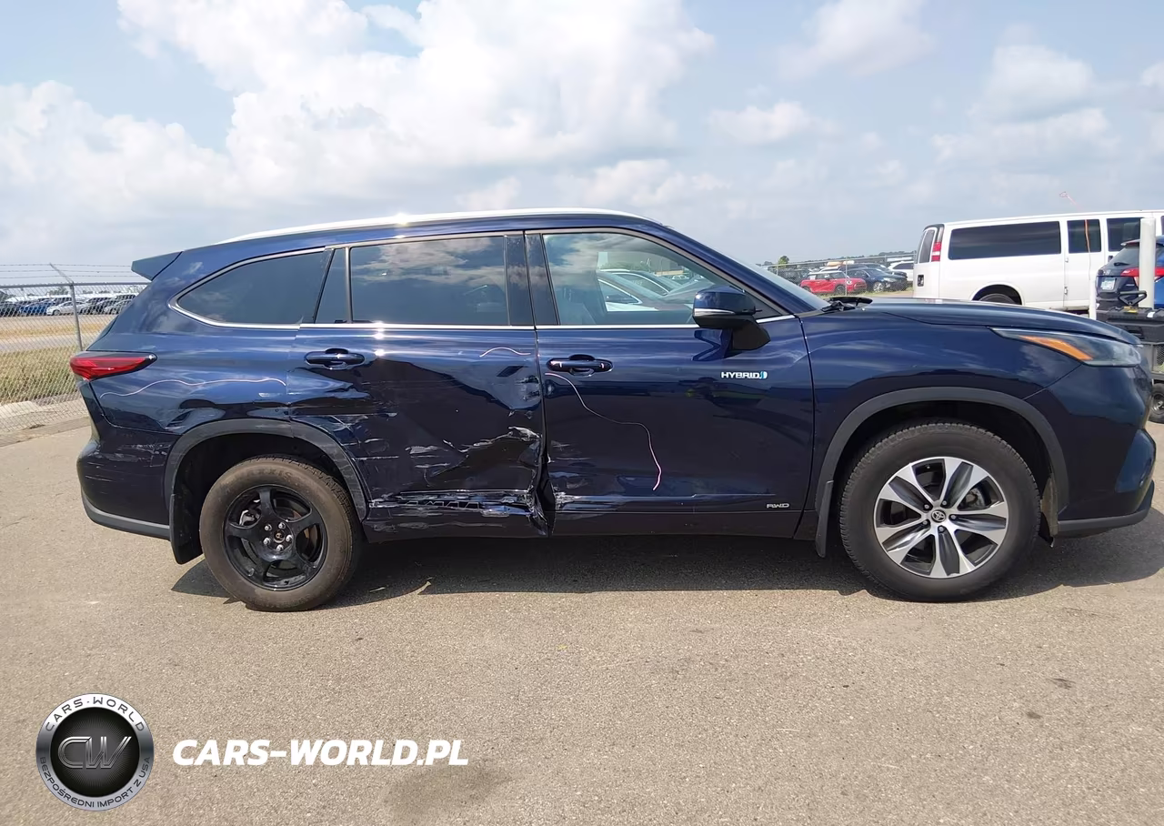 2021 Toyota Highlander Hybrid Xle VIN:5TDHBRCHXMS526609 - 13
