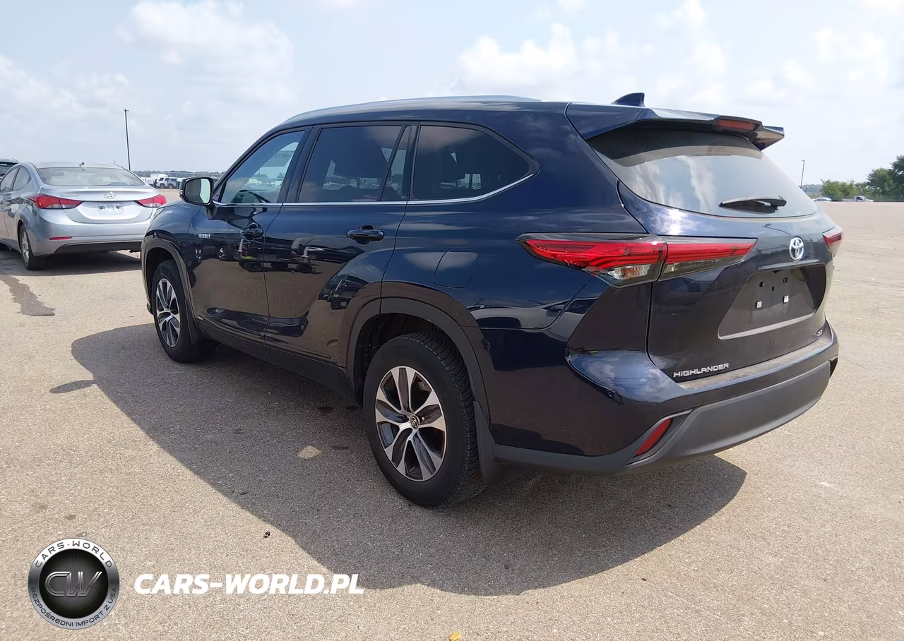 2021 Toyota Highlander Hybrid Xle VIN:5TDHBRCHXMS526609 - 3