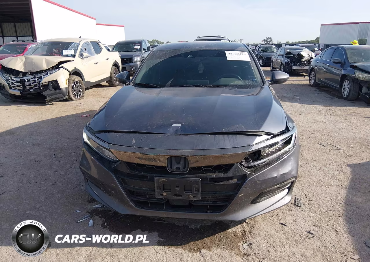 2018 Honda Accord Sport VIN:1HGCV1F3XJA145999 - 12