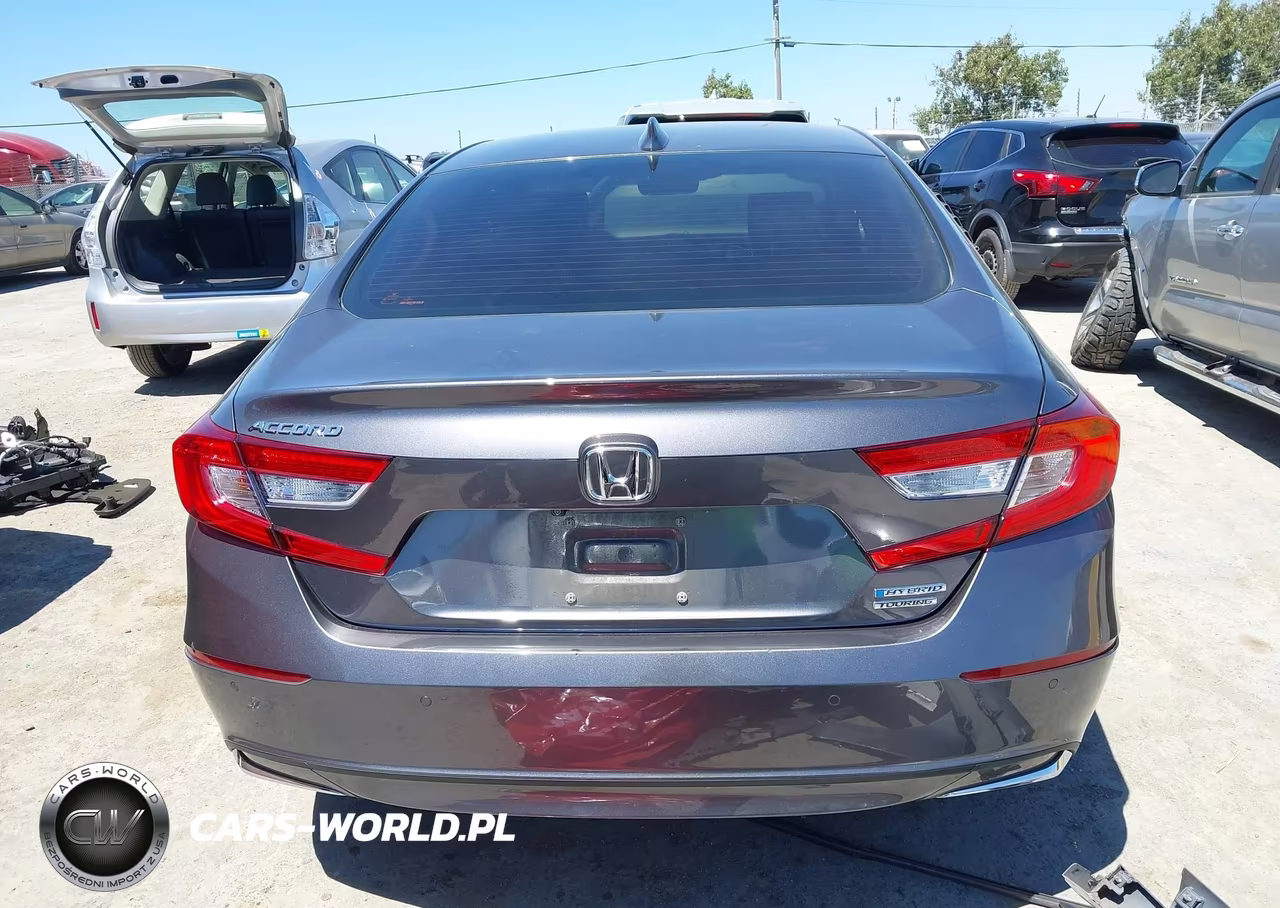 2020 Honda Accord Hybrid Touring VIN:1HGCV3F99LA006062 - 17
