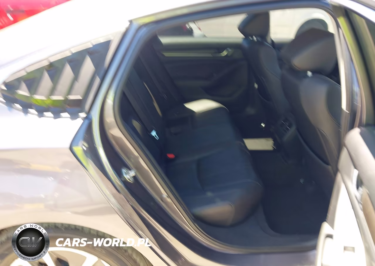 2020 Honda Accord Hybrid Touring VIN:1HGCV3F99LA006062 - 8