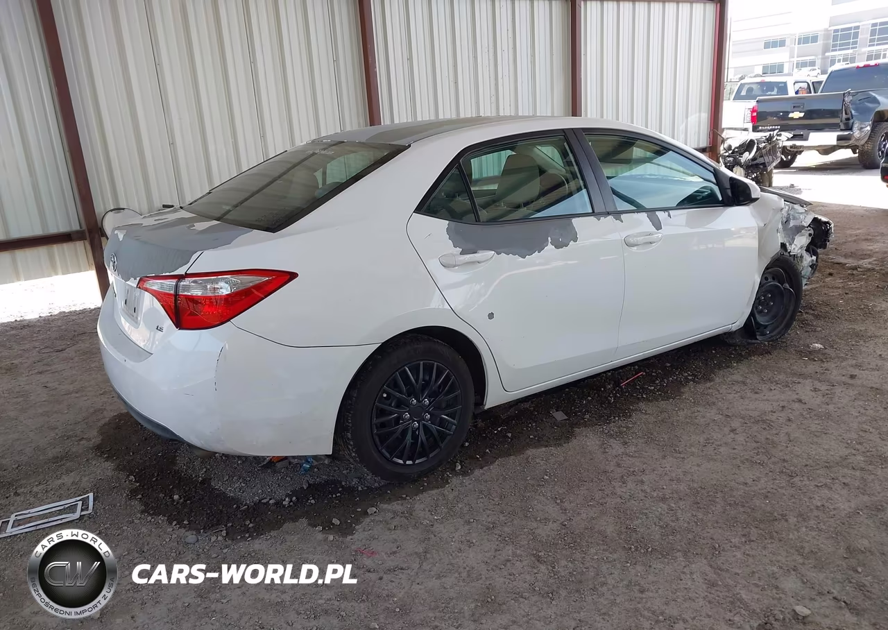 2016 Toyota Corolla Le VIN:5YFBURHE1GP368611 - 4