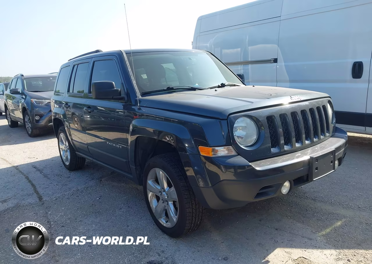 2014 Jeep Patriot Latitude – zdjęcie 1 z 11