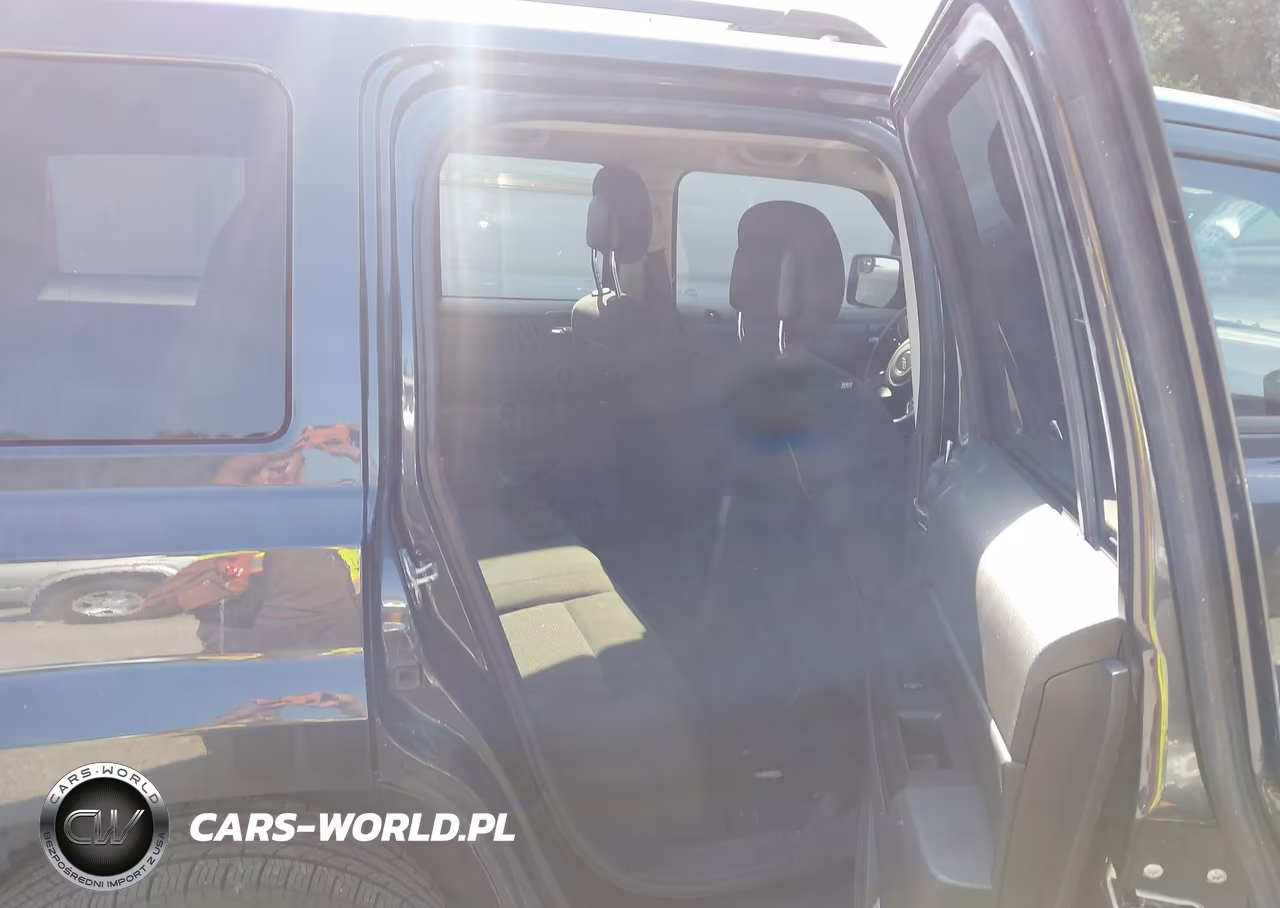 2014 Jeep Patriot Latitude VIN:1C4NJRFB6ED862476 - 8