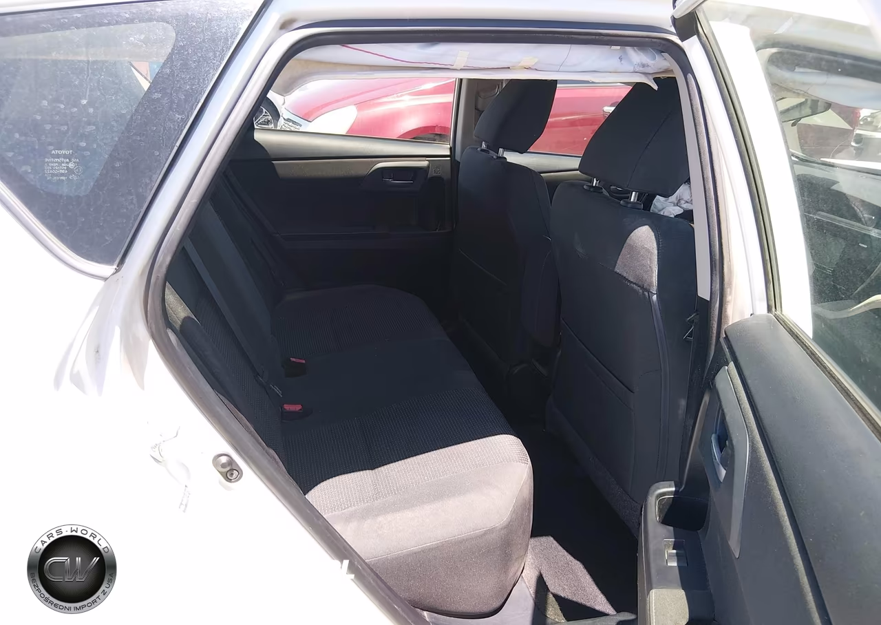 2018 Toyota Corolla Im VIN:JTNKARJEXJJ575413 - 8